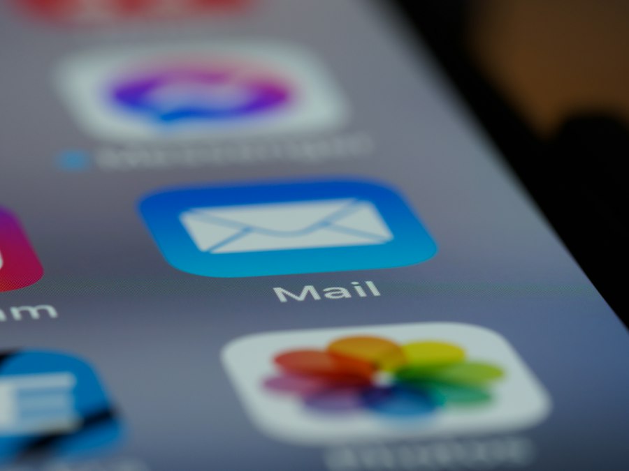 Photo free email marketing