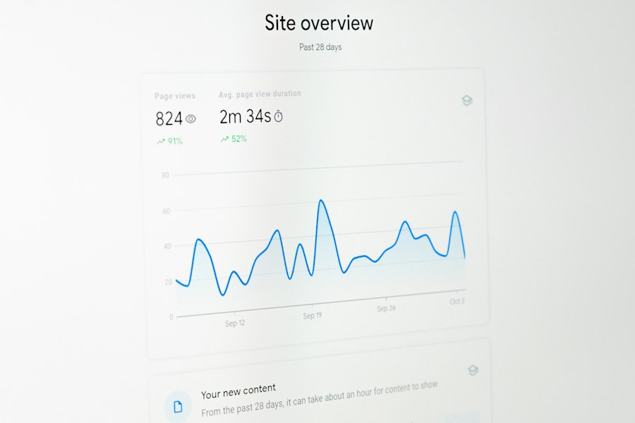 Photo GEO vs SEO comparison infographic