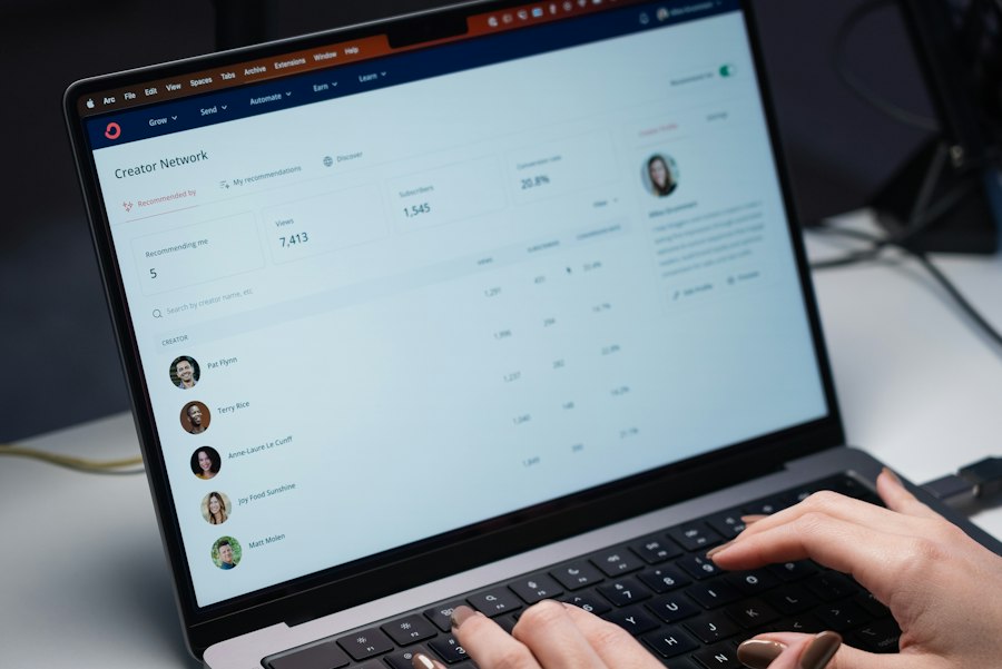 Photo Benchmark Email marketing platform