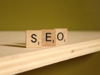 Photo seo specialist salary